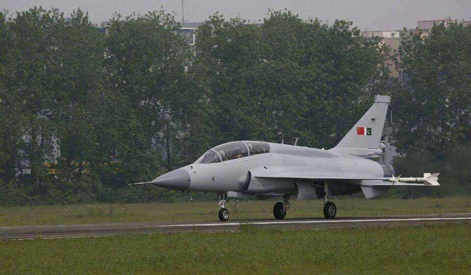 المقاتله الصينيه -الباكستانيه JF-17 Thunder متعددة المهام  C-ZYAPlXgAAkw59