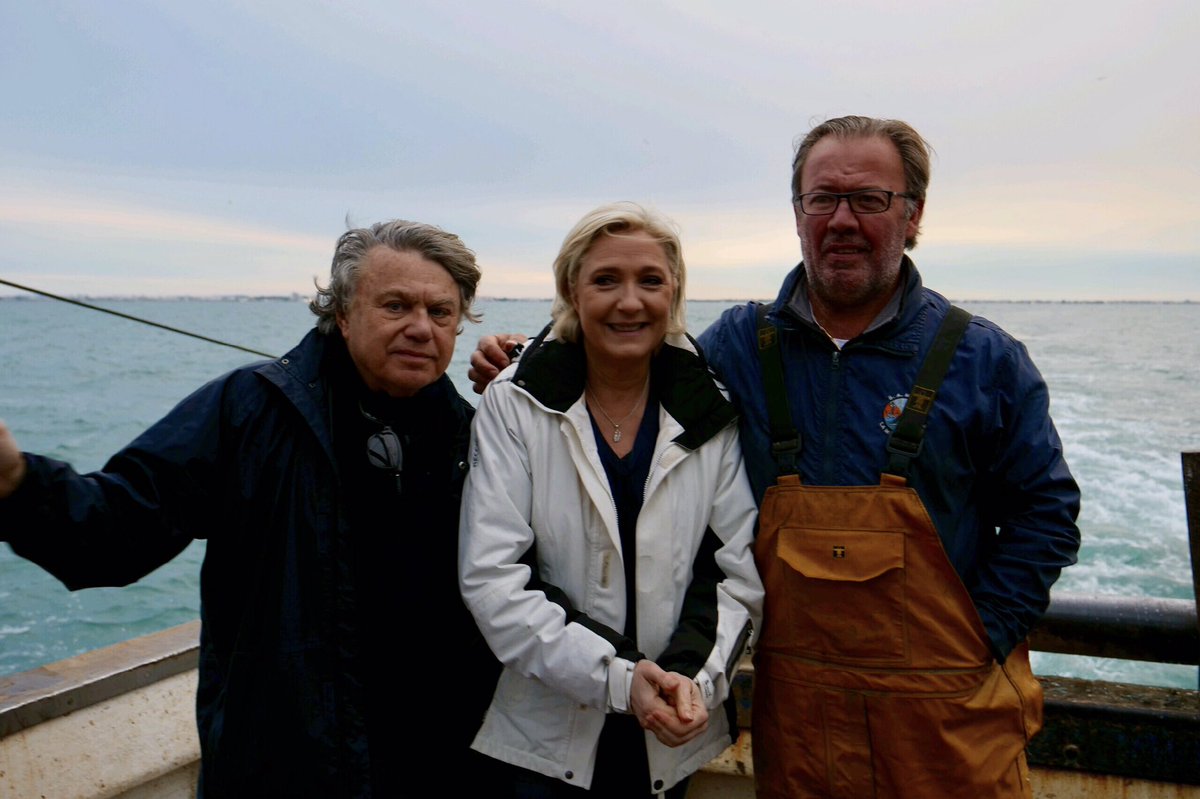 ⚓️ Avec @GilbertCollard, j'accompagne ce matin nos pêcheurs en mer au Grau-du-Roi.