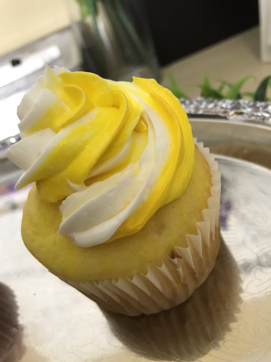 boisson_custom's tweet image. Pineapple lemon 🍋.....