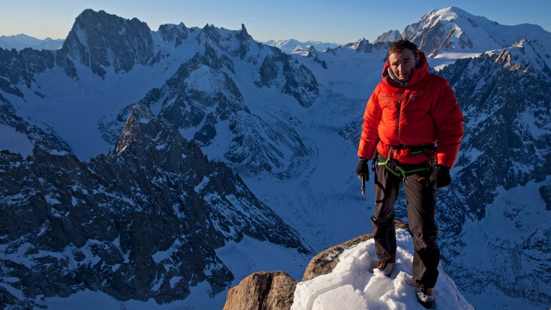 gregrthomas's tweet image. Ueli Steck was cremated in a monastery in Nepal this morning outsideonline.com/2180971/ueli-s…