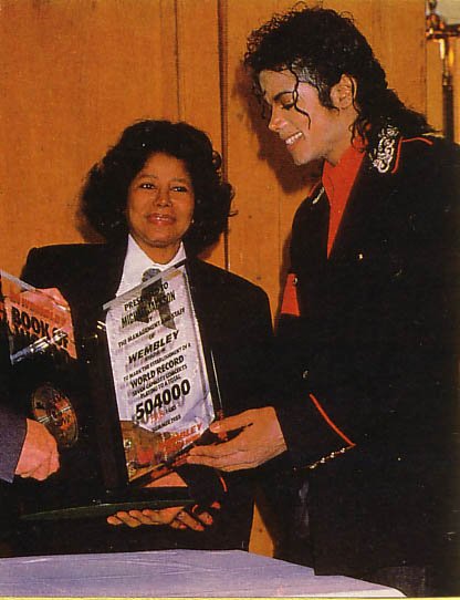 Happy Birthday to Katherine Jackson
You are the mother of a genius
Be healthy  