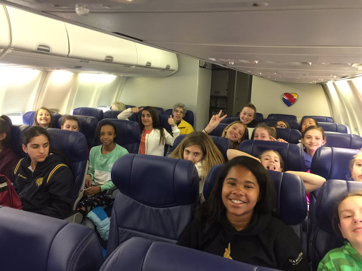 MSG6StLouis2017's tweet photo. About to leave. We will see you tomorrow Michigan! #MSG6 #StLouisFun https://t.co/esQZtceioy
