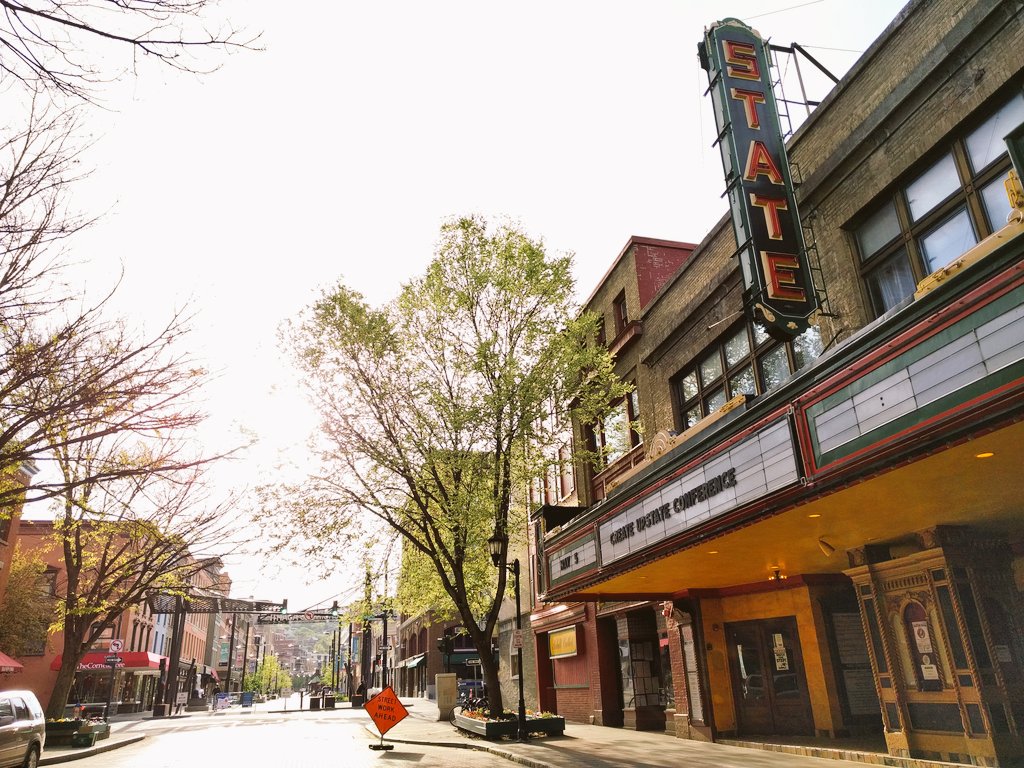 ausavage's tweet image. Let&apos;s 👏 get 👏 this 👏 party 👏 started!
#createupstate