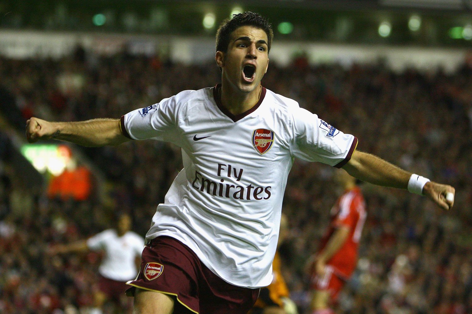 Happy birthday to former Arsenal midfielder and captain Cesc Fabregas, who turns 30 today! 