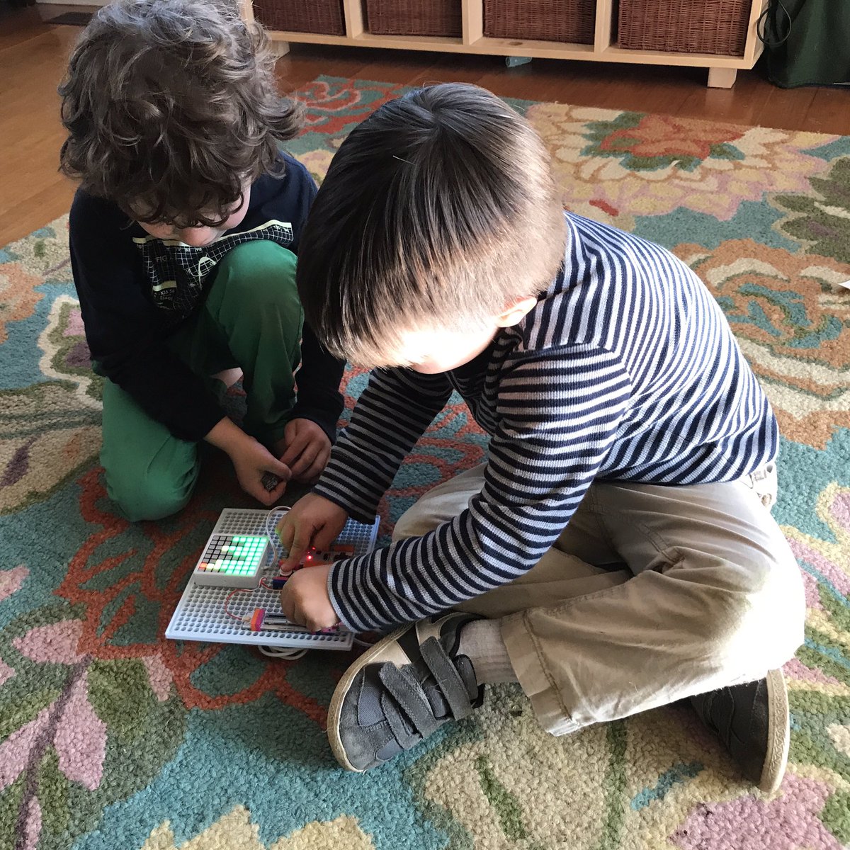 MrKindergarten's tweet image. My son &amp;amp; his buddy aren&apos;t yet ready to code the @littleBits #CodeKit (or put shoes on the right feet!) but they enjoy the finished product!