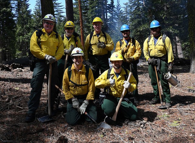 SecretaryZinke's tweet image. It's incredible the dangers @DOIWildlandFire fighters face to keep our families, communities &amp;amp; wilderness safe #InternationalFirefightersDay