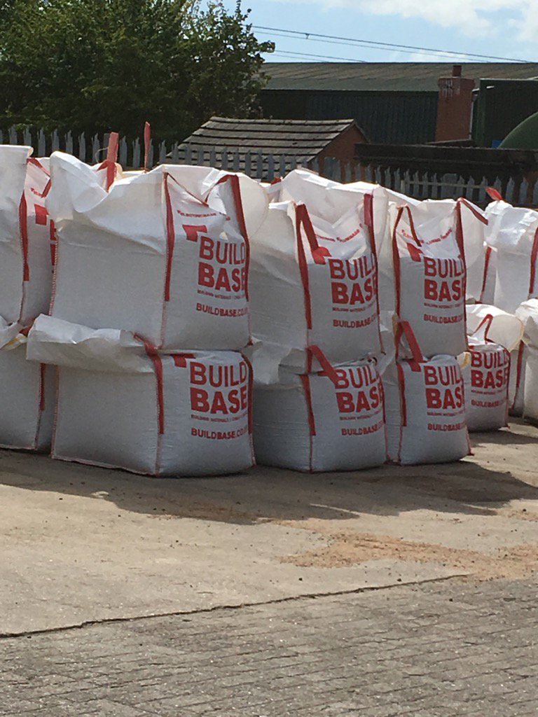 Positive, professional&amp;ON IT! Hykeham are back - great to see! 👍👏
#makingbuildbasebrilliant