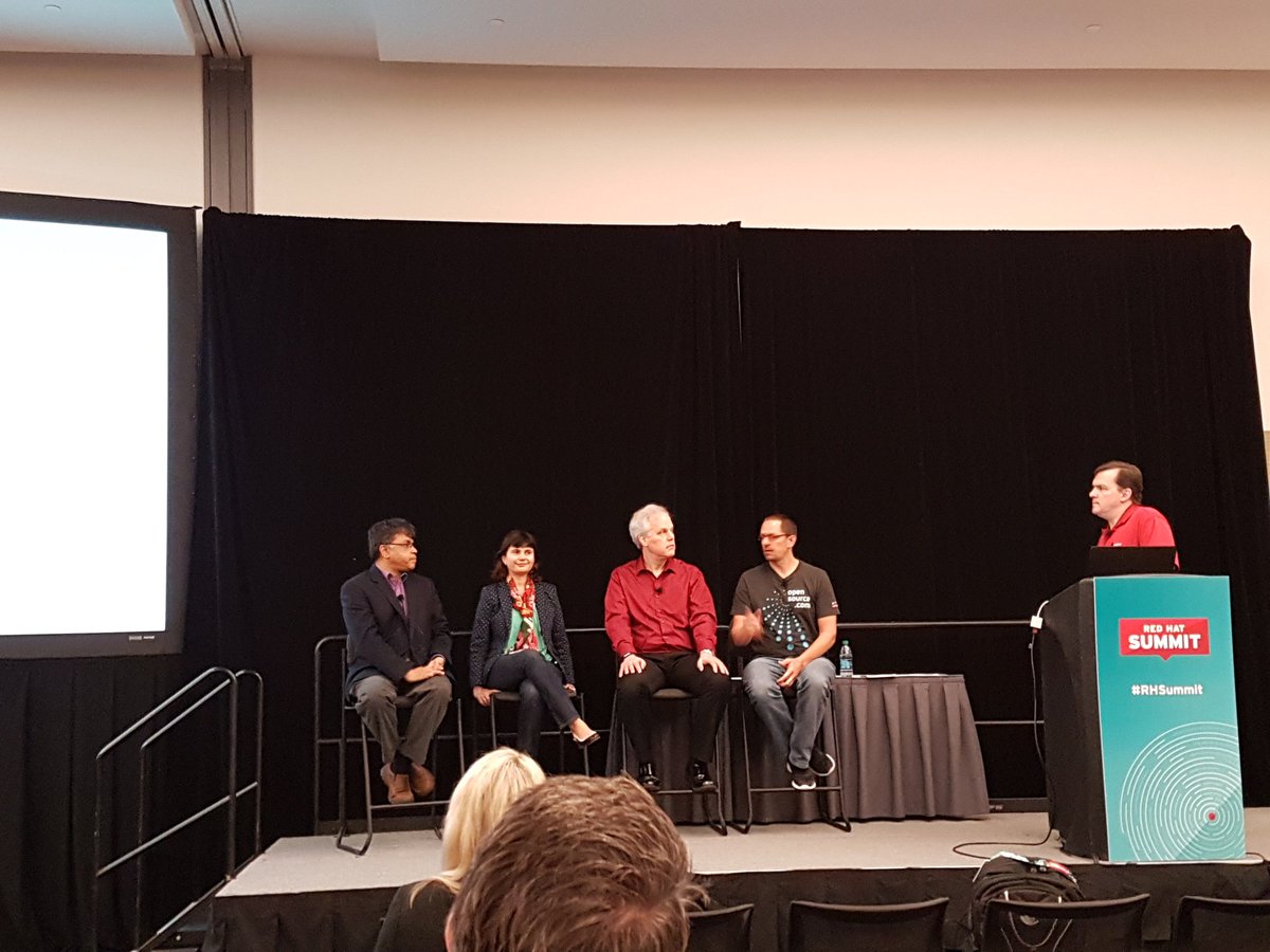 KatNovakovic's tweet image. &quot;#Diversity is not about who you are; it&apos;s how you think&quot; @nadhanEG
#OpenCulture #OpenOrgChat #decisions #leader #ITTransformation #RHSummit