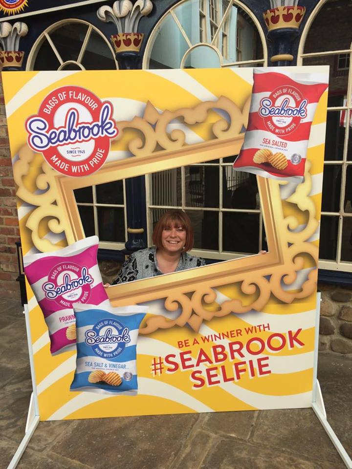 LightwaterCSV's tweet photo. We now stock @SeabrookCrisps!
Look out for our #SeabrookSelfie competition coming soon around the park to win great prizes!! https://t.co/qQk3BAlsD9