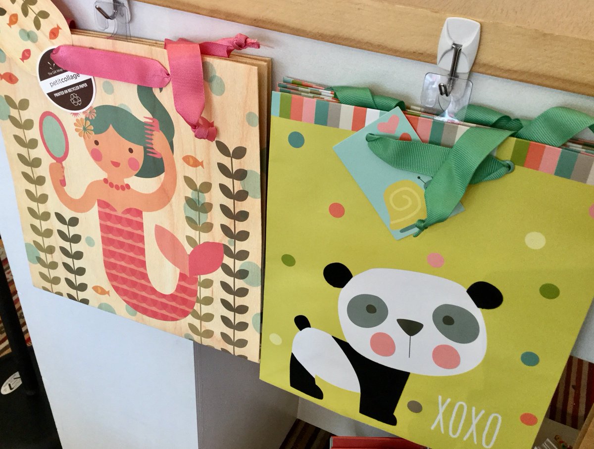 lab_bk's tweet photo. Gift wrapping goods for 25% off! #labbk #sale #greenpoint #brooklyn #gifts https://t.co/h968cnIUkZ