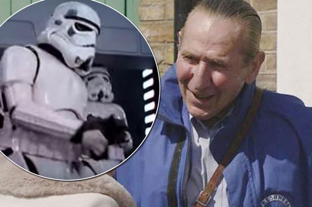 CurtTalksTV's tweet photo. More #StarWars cast we lost in 2016. #RIPDreweHenley #RIPKennyBaker #RIPMichaelLeader #StarWarsDay #MayThe4thBeWithYou https://t.co/eGiOQoz5RD