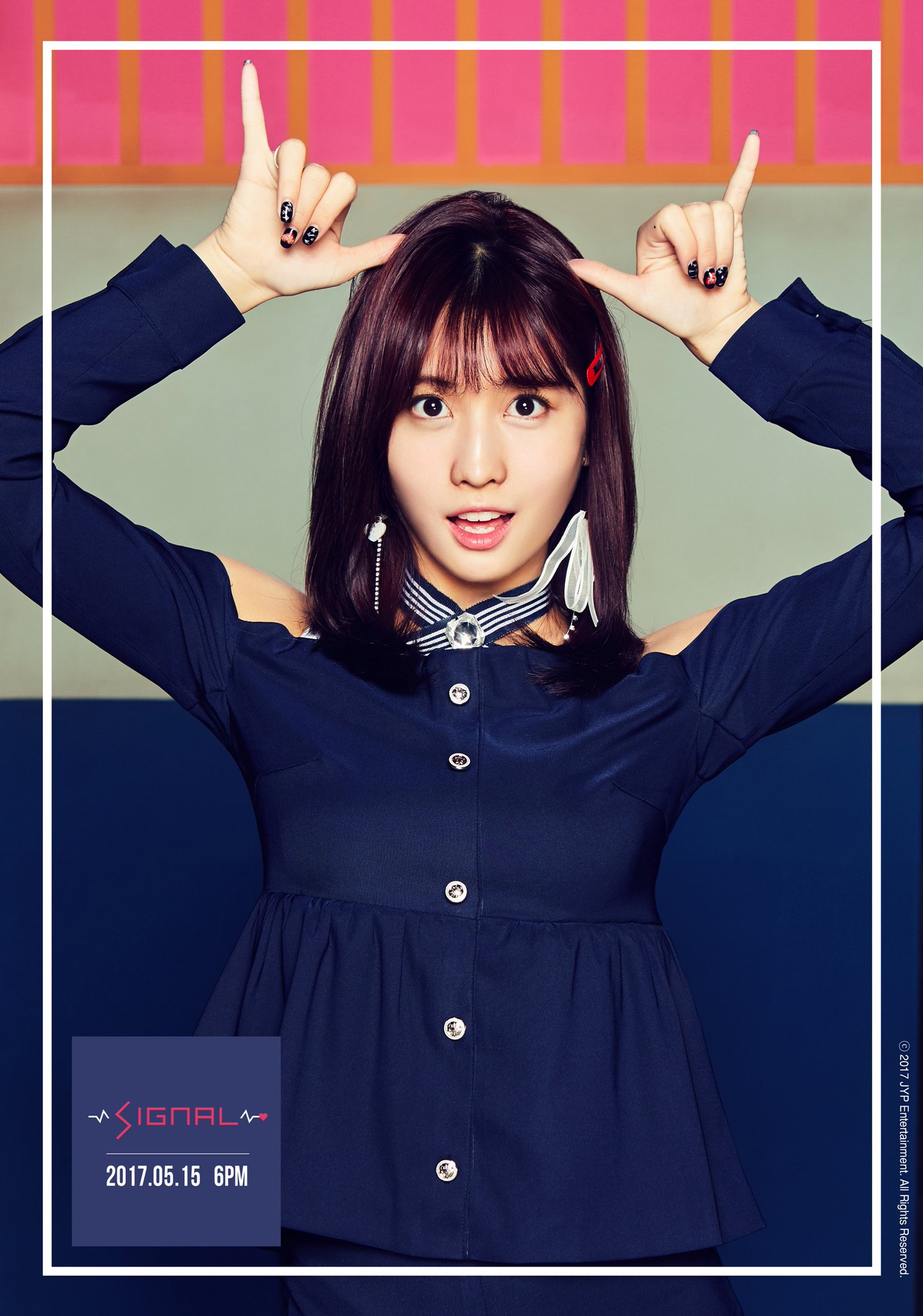 TWICE fancy モモ サノク トレカ 公開収録 Amazon.co.jp: twiceモモ TTTサノク トレカ : おもちゃ