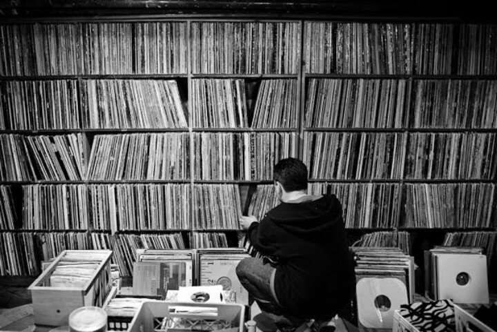 A 3,350-Song Playlist of Music from Haruki Murakami’s Personal Record Collection bit.ly/2ozjlMq