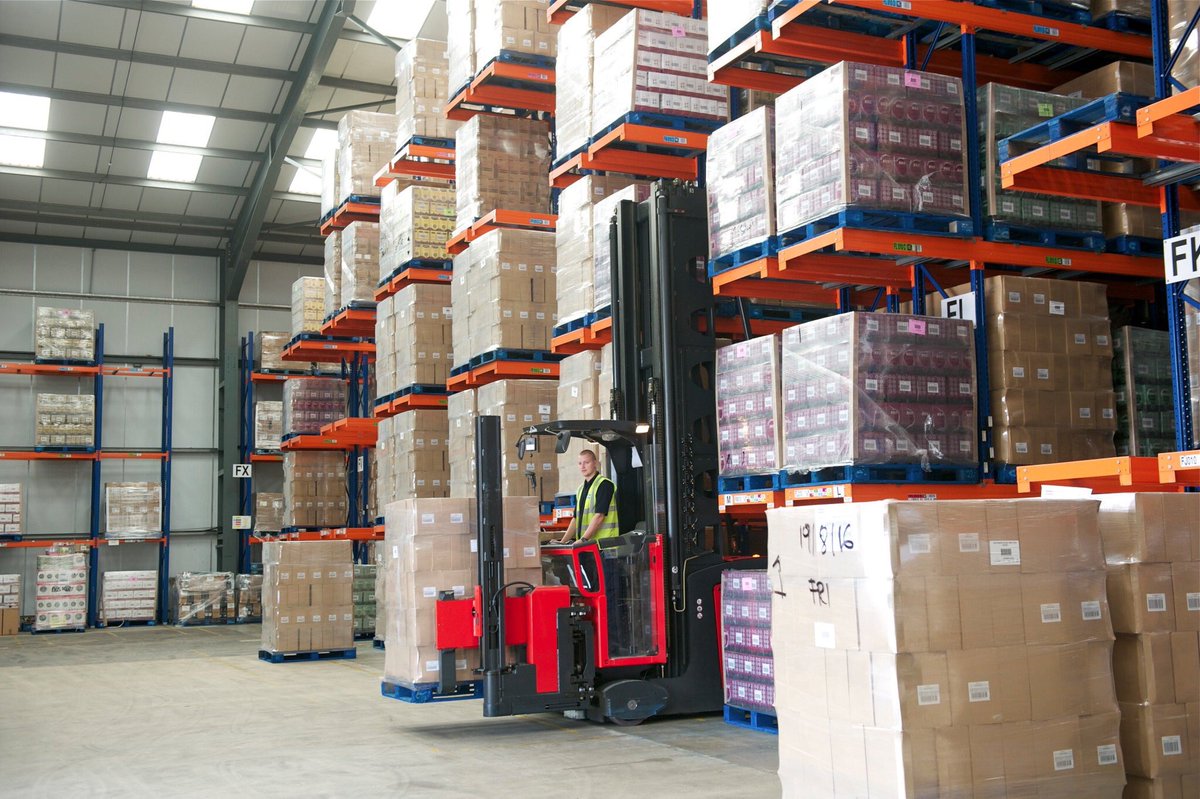 JLUK3PL's tweet image. Pallet storage right on the #A11 #TechCorridor give us a call 01953 888381