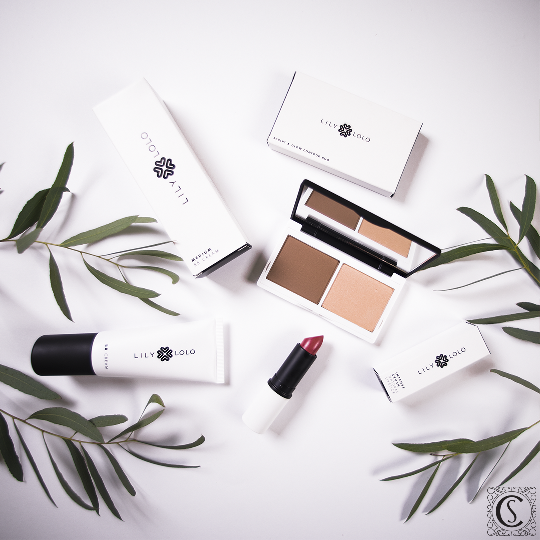 CostasyOfficial's tweet photo. Cudowności @LilyLolo  kupisz na https://t.co/oJOZ8Om31S 🌺 Zapraszamy! #Costasy #makijaż #mineralmakeup #polishmakeupartist #makijaz https://t.co/NF2GiRbNLQ