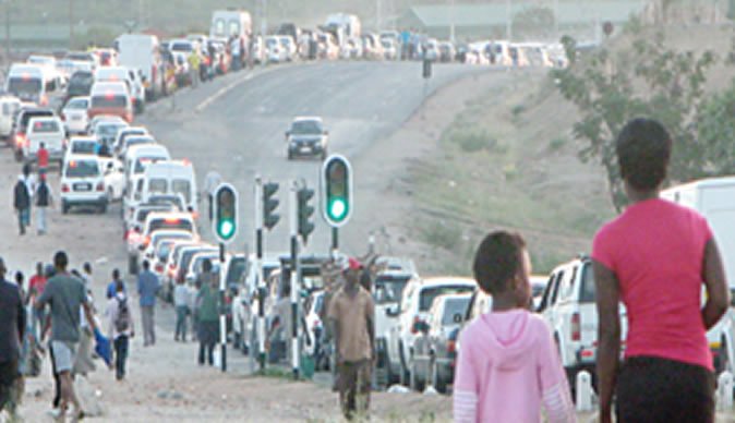 tongai's tweet image. Zimbabweans fleeing #ZimbabweDevelopment
