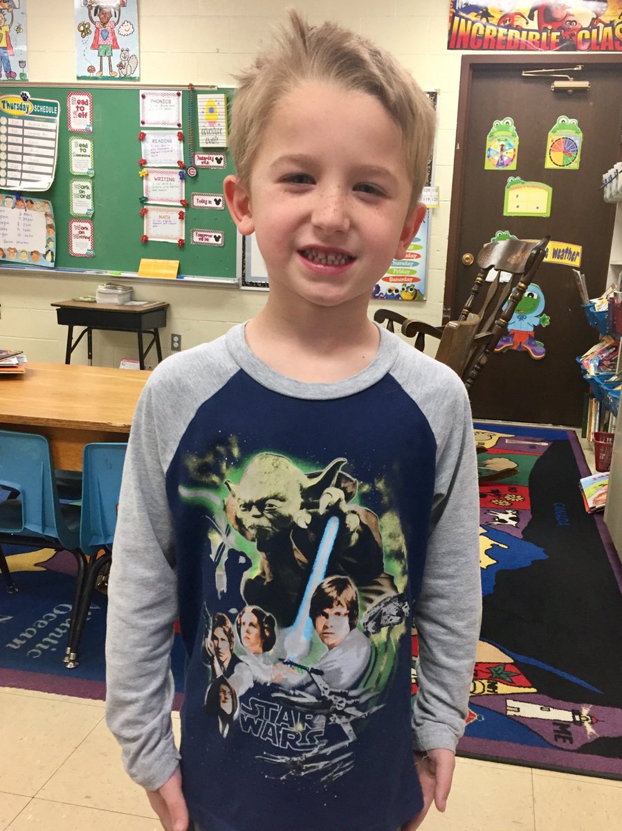 bruningdharris's tweet photo. Celebrating Star Wars Day!! #MayThe4thBeWithYou #WilmoProud https://t.co/GQvfR7xPbi