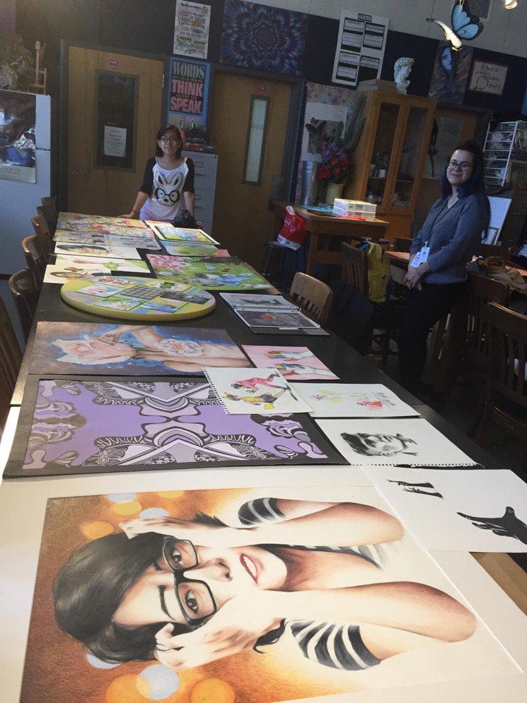 Akins HS Art (@akinsartstudio) on Twitter photo Preparing a AP portfolio submission for Daisy Camarillo <a href="/AkinsAISD/">Akins Early College High School</a> #AISDproud Preparing a AP portfolio submission for Daisy Camarillo <a href="/AkinsAISD/">Akins Early College High School</a> #AISDproud
