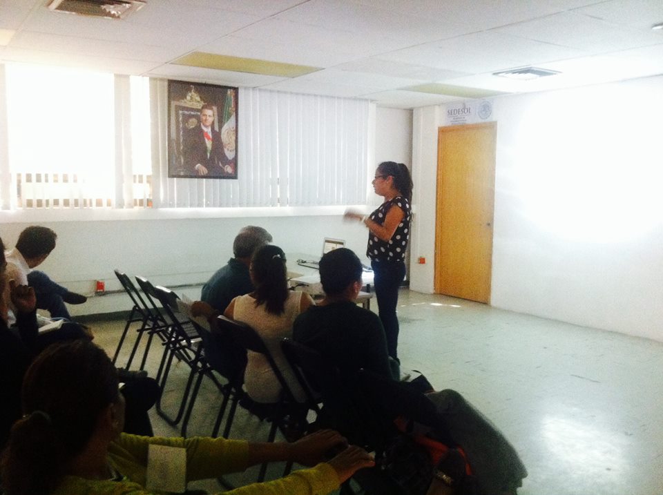 Vega_Rayet's tweet photo. Continuamos con los Talleres de Formulación de #Proyectos2017 del Programa Fomento a la Economía Social. https://t.co/ydw5Kf63yx