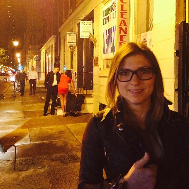 annielederman's tweet image. I love witnessing a good #promfail on the streets