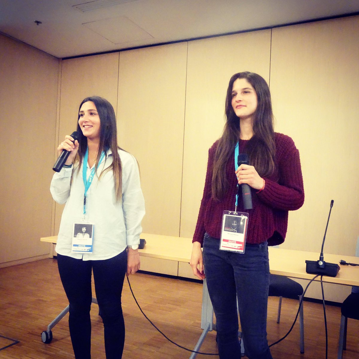 finditlyon's tweet photo. L'équipe #findit a pitché aujourd'hui à la manifestation @CampusCreation ! #beelys #entrepreneurs #pitchday #greatteam #finders https://t.co/R1UZWKApu5