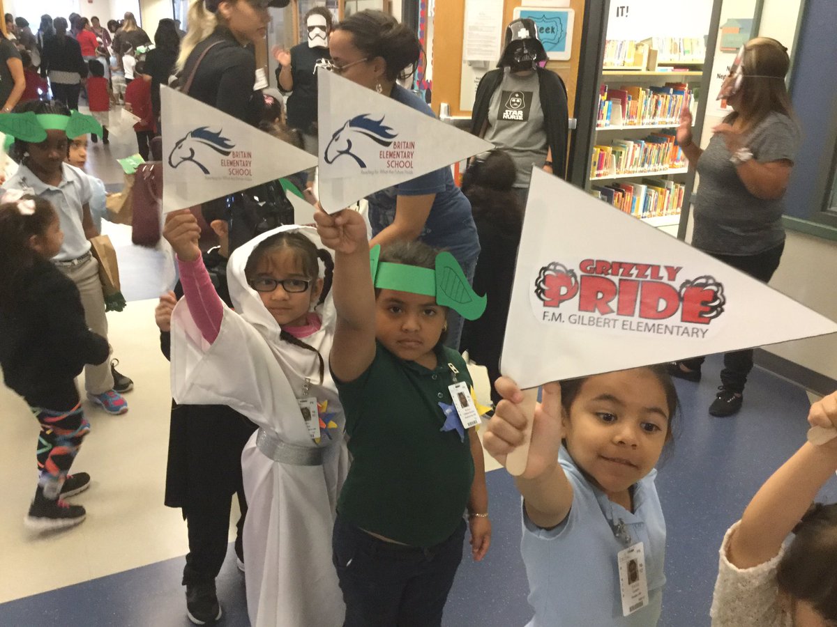 PierceECPandas's tweet image. We&apos;re having so much fun celebrating all things Star Wars and kindergarten! #EveryPandaEveryDay #readyforkinder