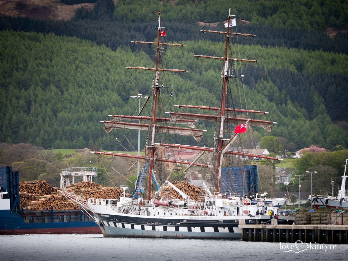 I must go down to the seas again, to the lonely sea and the sky,
And all I ask is a tall ship and a star to steer her by #Campbeltown