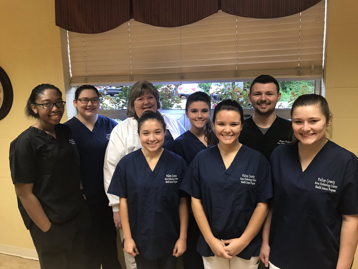 4riversCA's tweet photo. Day one of clinicals! We are so proud of these students, all their hard work and everything they have accomplished. Make us proud! #fcatc https://t.co/KaeWXSeHxJ