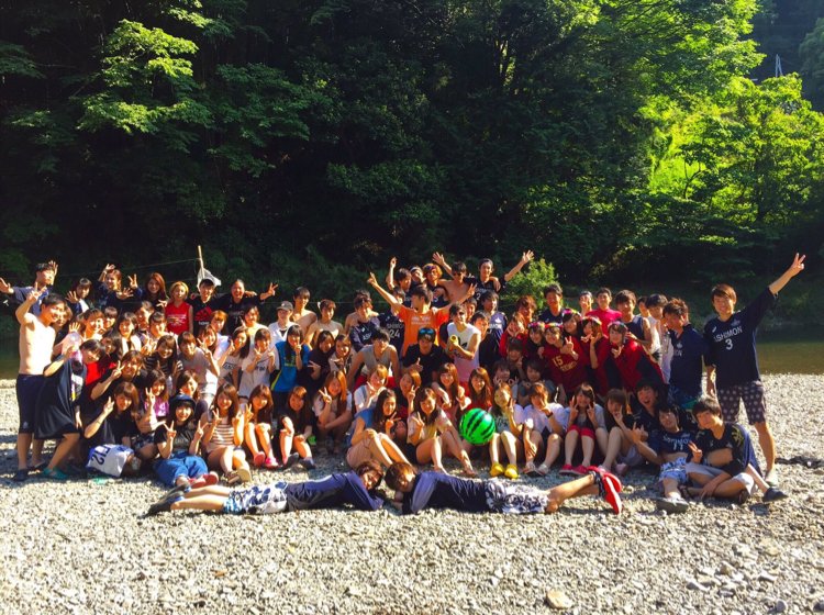 🍖🍖Twinkleの新歓BBQ祭🍖🍖

●日時：4/30(日)
既に70名の参加者が集まっており、100名程度で打ち切りにしますので、お早めに👀✨
新2、3年生も大歓迎‼️

●場所：新丸子BBQ場
●参加費：💰¥3000
もちろん食べ飲み放題🍖🍹✨

📩参加希望の方はまずDM📩