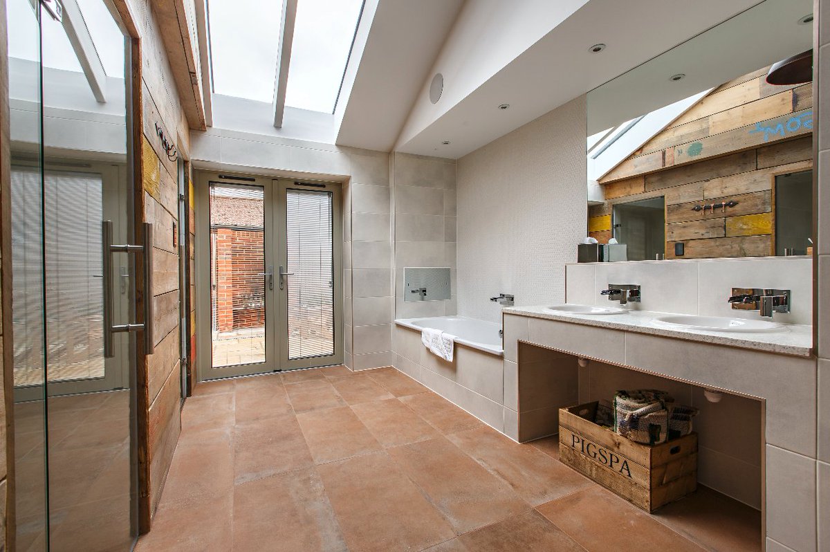 The Pigs Edgefield On Twitter Take A Look At Our New Spa