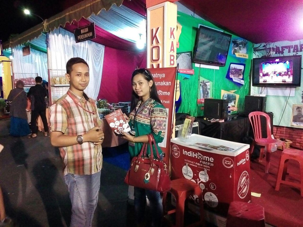 GanefoW's tweet photo. @_funtastic5_ @parwi66 #KDTREG5 Open Table Indihome di Bazar UMKM Kab Kediri ( 17-19 maret 2017) https://t.co/CWYuS7KTr2
