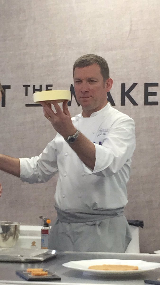 The master <a href="/BenoitBlin_MCA/">Benoit Blin MCA</a> <a href="/HarveyBrockless/">Harvey & Brockless</a> #meetthemakers #master #pastry #art
