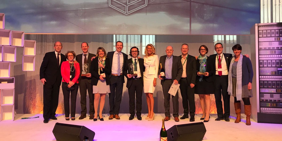 axabelgium's tweet image. 3 trophées #DECAVI pour @AXAinBelgium ! Les gagnants: RC Confort Auto, assurance pour immeubles Buildimo-Buildimax et video expertise