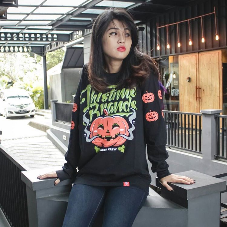 JakClothStore Bekasi (@jakcloth__store) on Twitter photo " SMOKE PUMPKINS "
IDR 150k
SIZE : S.M.L.XL
<a href="/thistimebrand/">THISTIMEBRAND</a>
INFO & ORDER
LINE: @isq1838o (pakai @)
IG: jakclothstorebeka " SMOKE PUMPKINS "
IDR 150k
SIZE : S.M.L.XL
<a href="/thistimebrand/">THISTIMEBRAND</a>
INFO & ORDER
LINE: @isq1838o (pakai @)
IG: jakclothstorebeka