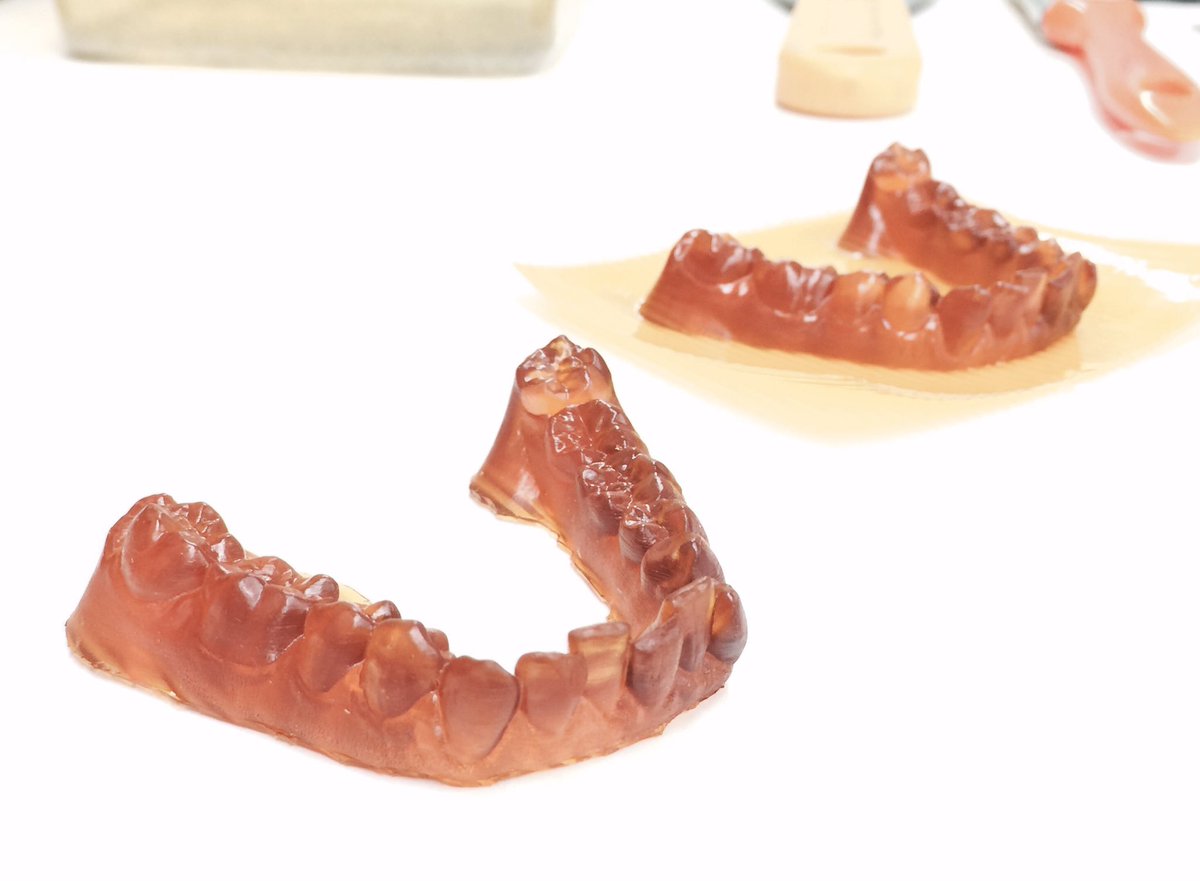 Flashforge Japan Na Twitteru フラッシュフォージ光造形3dプリンターhunter 歯科技工で用いられるキャストレジン Fh10 入荷致しました T Co 7azcbkpwri Flashforge Japan