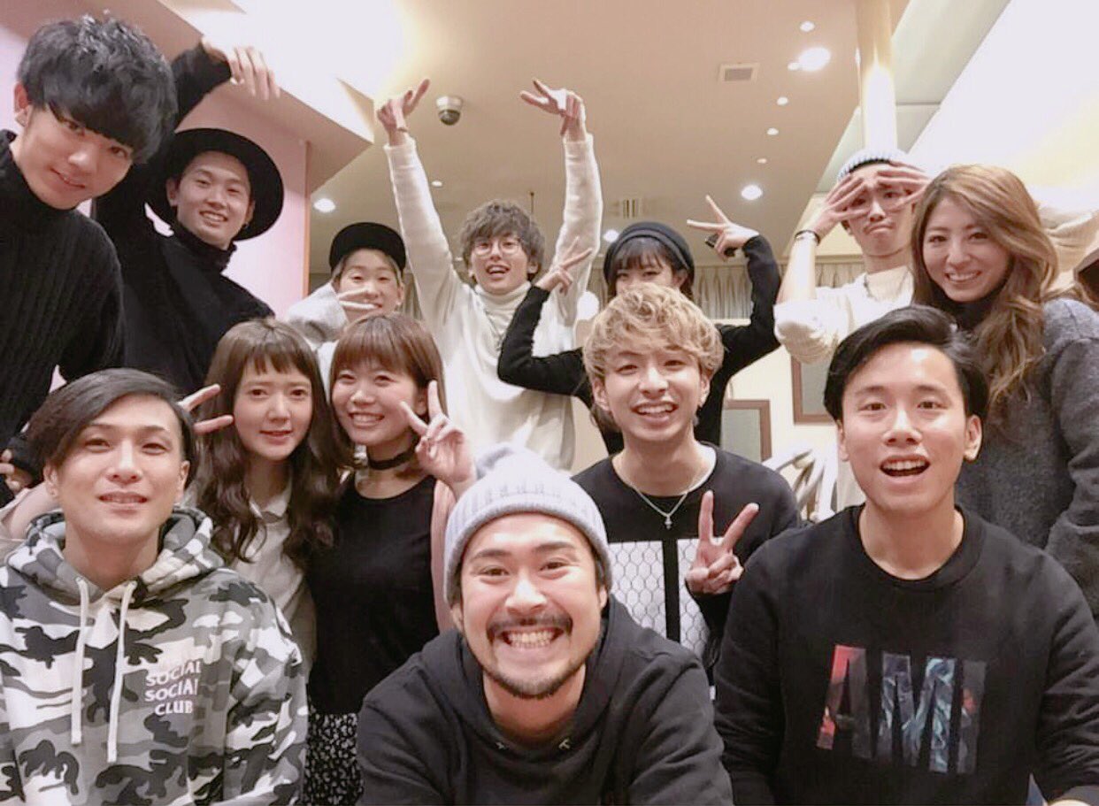 Maris Aoyama Liko Maris スタッフ募集 熱い想いのある方 ぜひお待ちしてます 仕事も遊びも全力です 詳しくはhpのこちらから T Co Wd9h4xfayb マリス 求人募集 美容室 美容師 T Co Axknqmputn Twitter