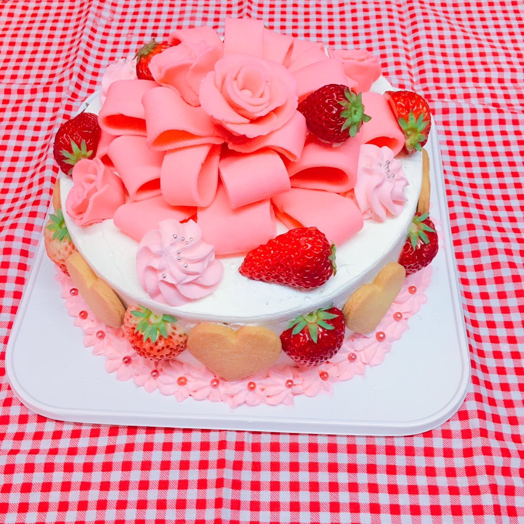 コモディーノ Twitterren オリジナルのオーダーケーキです コモディーノ 名古屋 栄 スイーツ 深夜営業 配達 デリバリー 壺プリン カタラーナ ホールケーキ お誕生日 バースデーケーキ サプライズ プレゼント ご褒美 画像ケーキ 画像クッキー