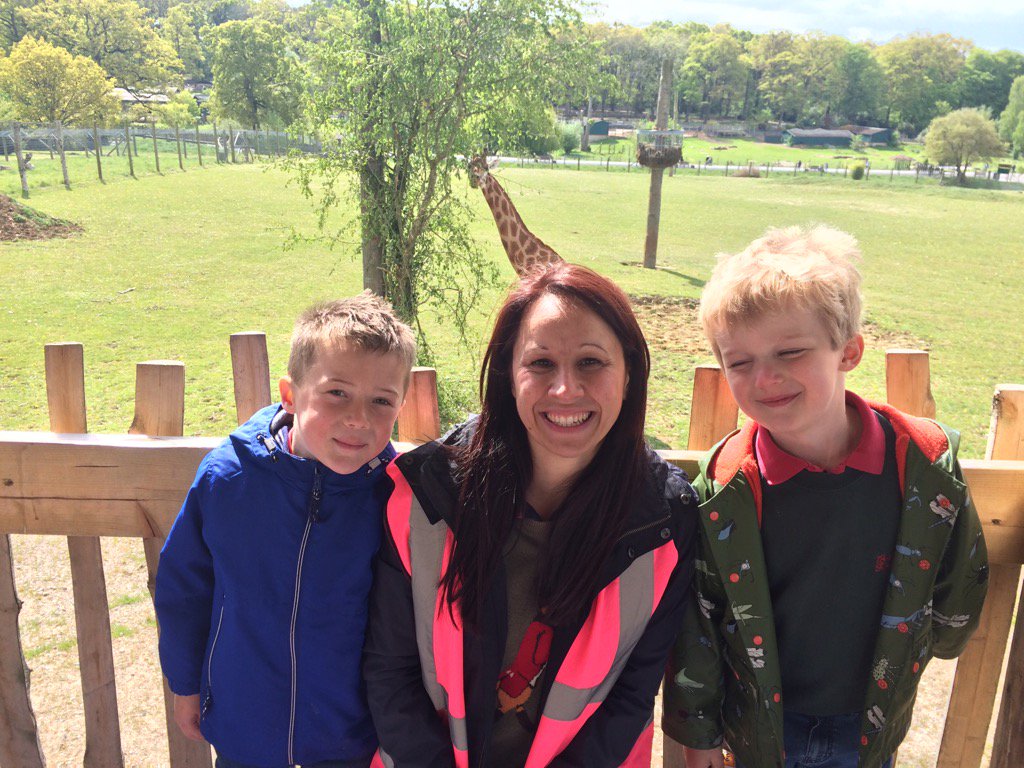 What fabulous weather Yr1 are having at Marwell. #curiousaboutanimals