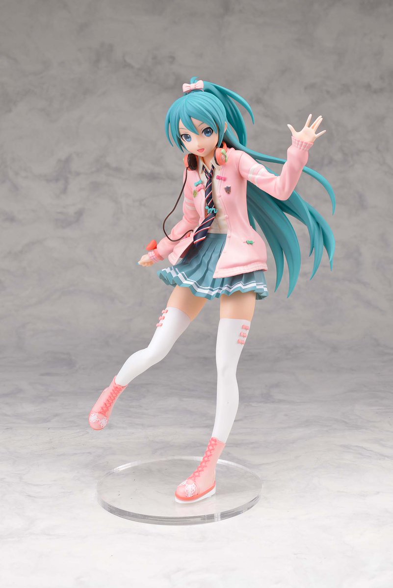 Sega Feat 初音ミク 公式 Twitterissa セガプライズ リボンスタイルのかわいいフィギュアや 制服姿のぬいぐるみシリーズのご紹介 T Co Hsgitcbwrm プライズ 四女あゆ Pjd Sega