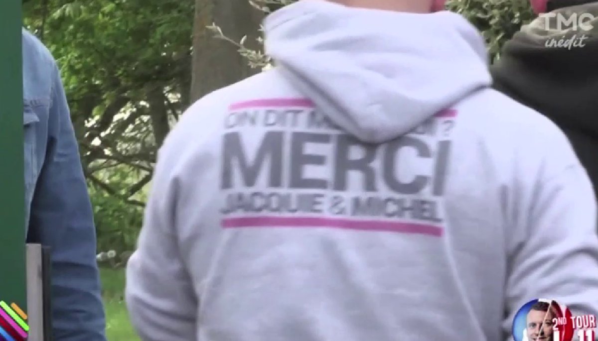 VIDEO PORNOGRAPHIQUE HOMOSEXUEL FAISANT AMOUR Plan cul maison - Doigtage et bourre avec volupté
