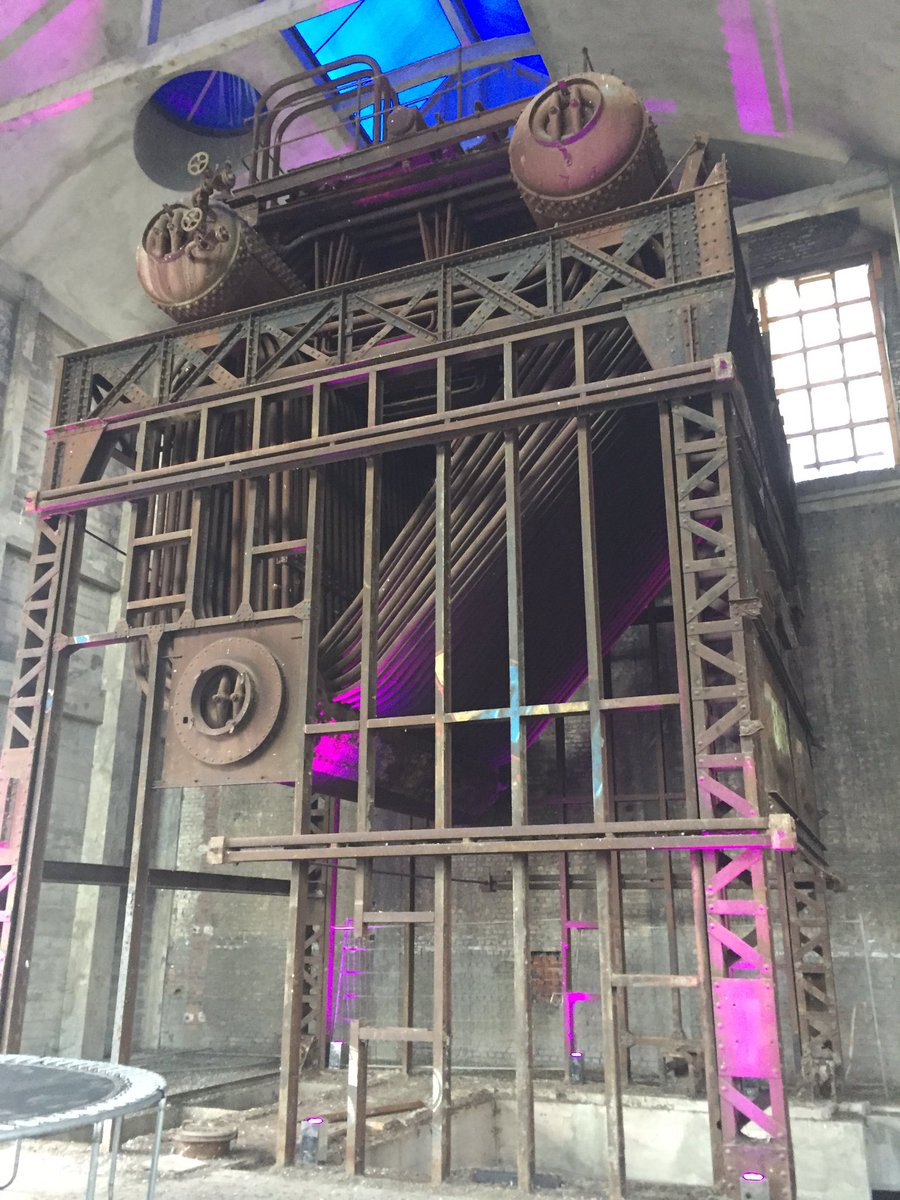 Beau projet en perspective à <a href="/lachaufferie/">La Chaufferie</a> @plaineimages ! On a hâte de voir le résultat !