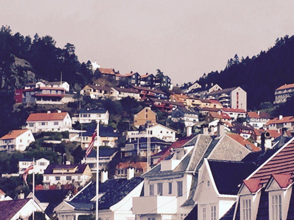AlexZeitlberger's tweet photo. @zeb_consulting has arrived in Bergen, Norway for the #cemsnordicforum2017 at NHH! Excited to see you!@cems_alliance https://t.co/kU9aAI3SkF