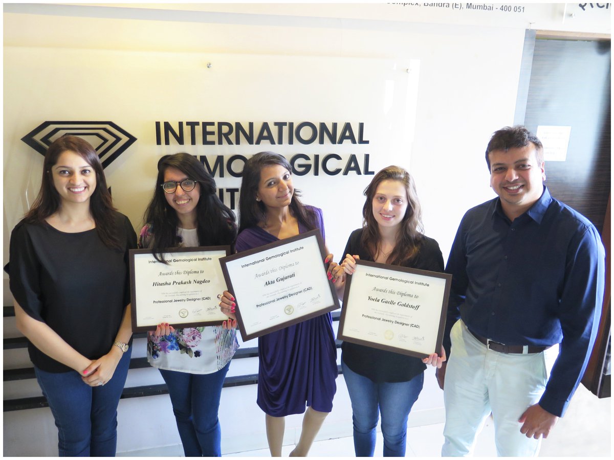 igiworldwide's tweet photo. Congratulations to our #ProfessionalJewelryDesign (CAD) students for successfully completing the course - #Mumbai Batch (Feb - April 2017) https://t.co/n2yqbr5PdB
