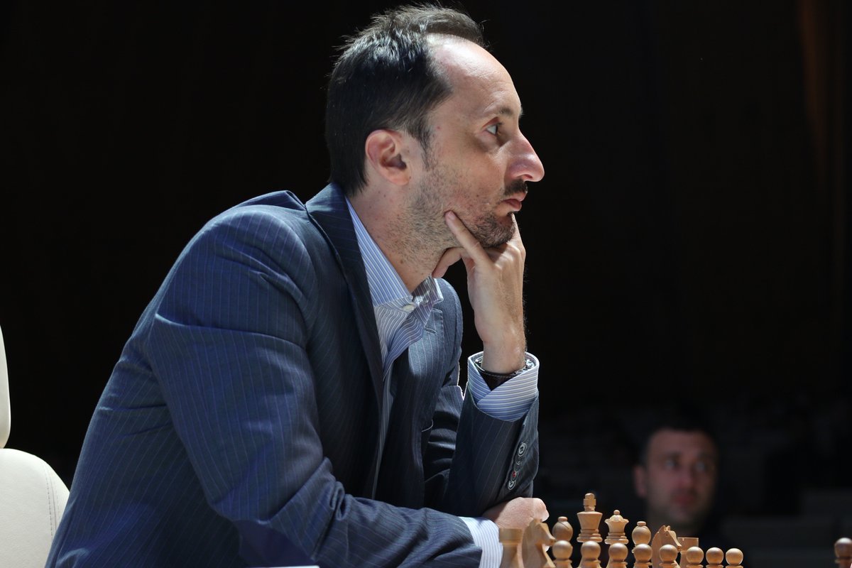 ruchess_ru's tweet image. Шестой тур Мемориала Вугара Гашимова. Фотографии Этери Кублашвили #shamkirchess2017