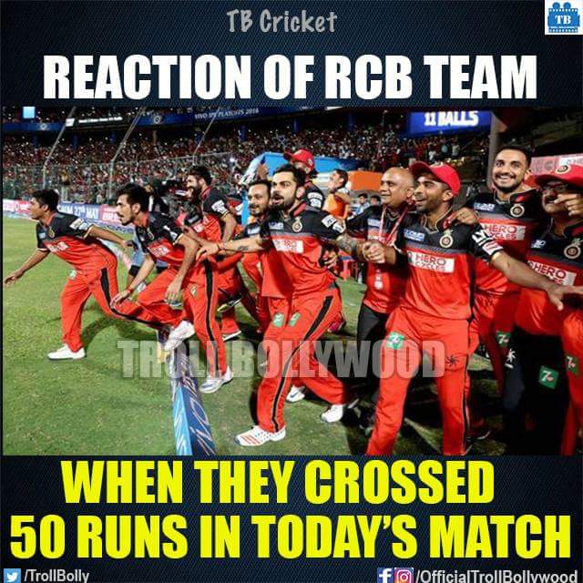 Hahahaha #RCBvGL top on Table. Niche se 😂