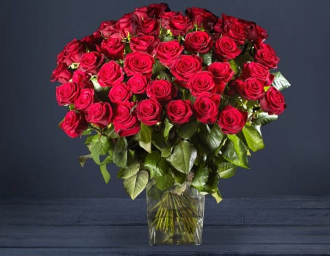 Interflora Joyeux Anniversaire Pour La 1000eme On Vous Devoile Notre Plus Gros Bouquet Tpmp1000 Interflora Joyeux Anniversaire Pour La 1000eme On Vous Devoile Notre Plus Gros Bouquet Tpmp1000