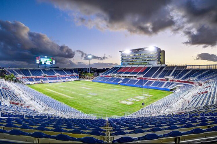 Blessed to receive an offer from FAU <a href="/CoachHarriott/">Roger Harriott</a>