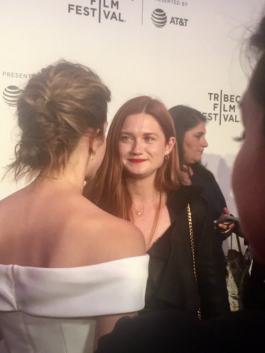 Emma Watson and Bonnie Wright reunited again KSJEUSJSJSJSJS #Tribeca2017, image size:900x1200