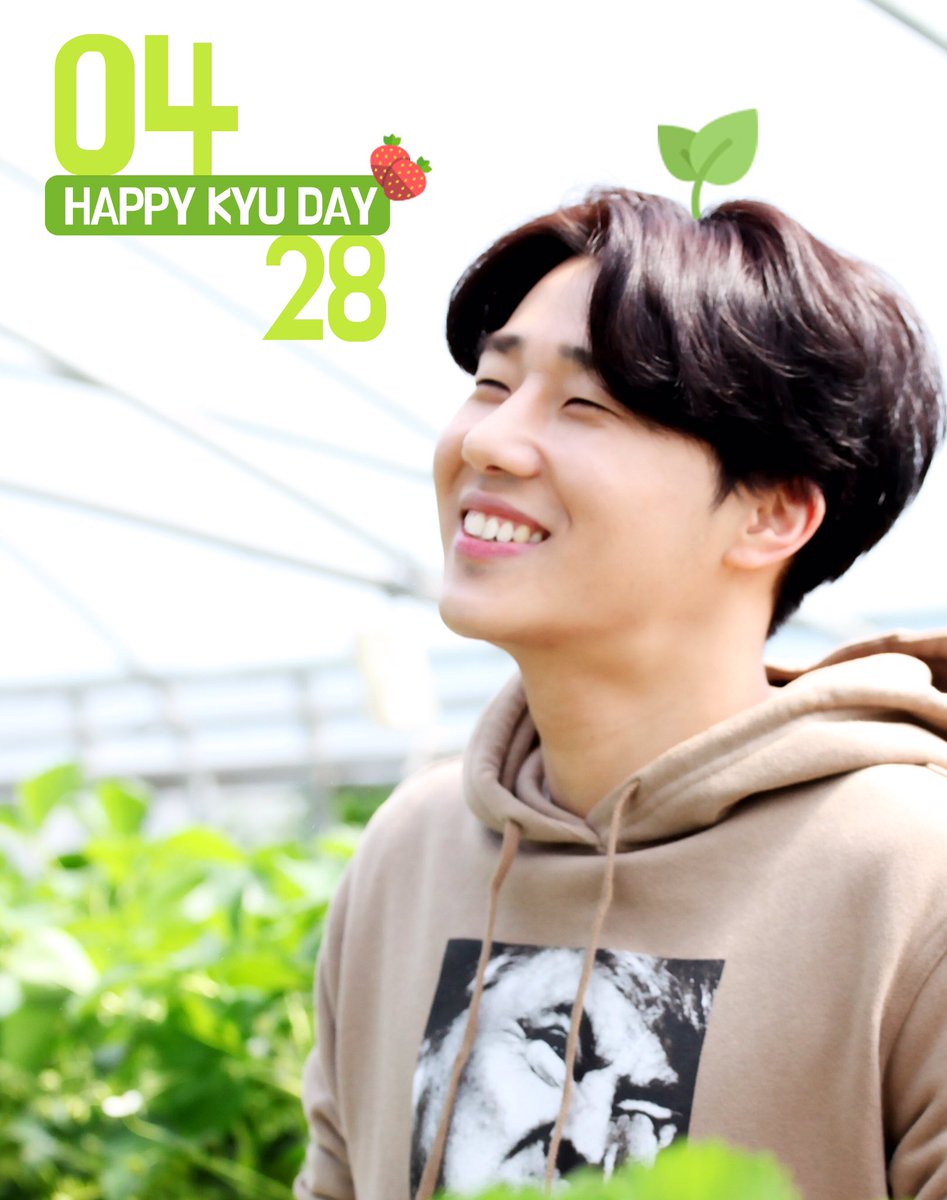 Official_IFNT's tweet photo. [#INFINITE] 4월 28일은 숲 속 #딸기나라 🌿 에 살고 있는 #딸기대장 🍓 #성규 군의 생일입니다🎂우리 #인스피릿 여러분! 다함께 #성규 군의 생일을 축하해주세요!😘💕
#딸기_안녕하세요 #딸기나라의_성규 🍓 https://t.co/opcg3JKS5v