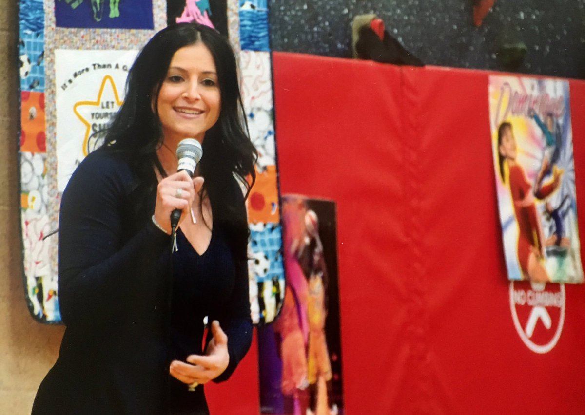 Dominique Moceanu On Twitter Tbt To Me Speaking At